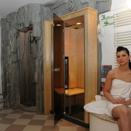 Hotel Villa Bucher - Metnitztalerhof Friesach (Carinthia)