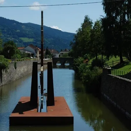 酒店 Bucher - Metnitztalerhof 4*