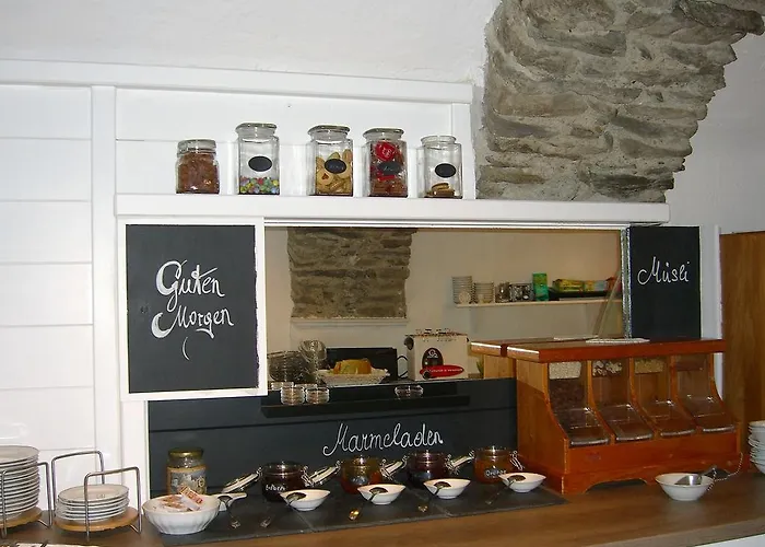 Bucher - Metnitztalerhof Otel Friesach (Carinthia)