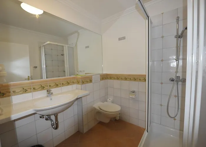 Otel Bucher - Metnitztalerhof 4*