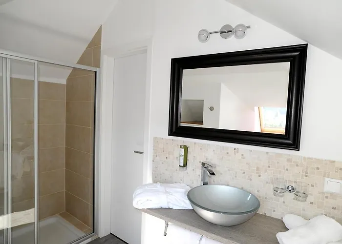 Bucher - Metnitztalerhof Otel Friesach (Carinthia)