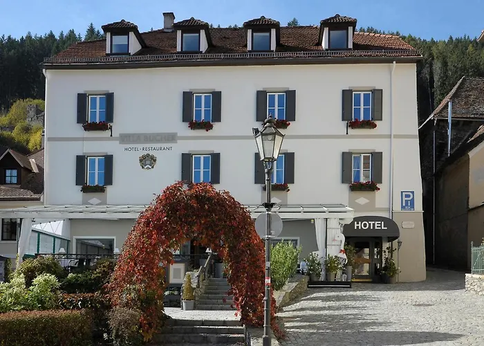 Otel Bucher - Metnitztalerhof Friesach (Carinthia)